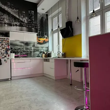 P-122 Piotrkowska Apartment. Lägenhet